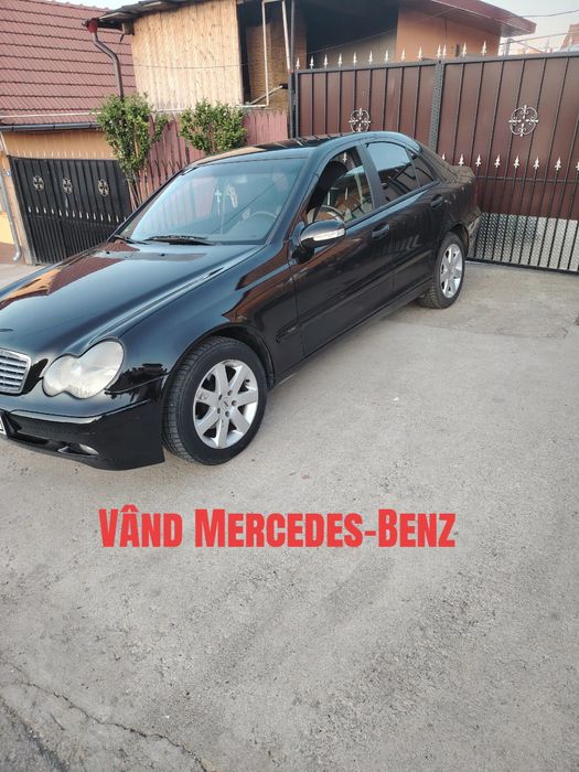 Vând Mercedes-Benz