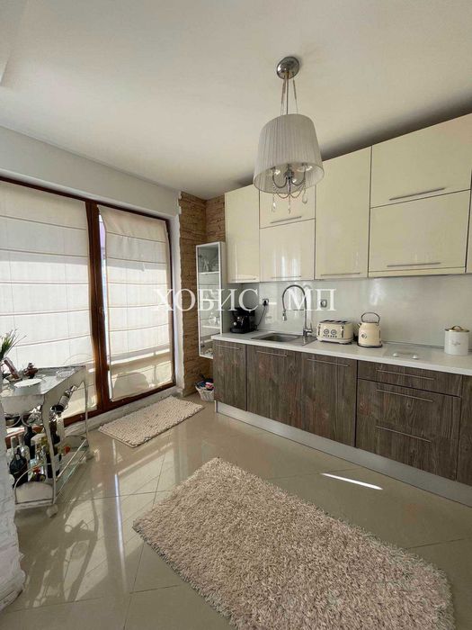 Продава се Тристаен апартамент в Пловдив, Център - 105 кв.м за 1858 €/кв.м - Снимка #1