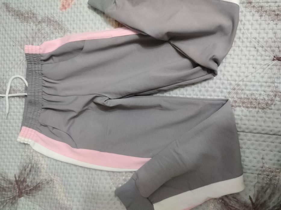 Спортивный костюм для девочки