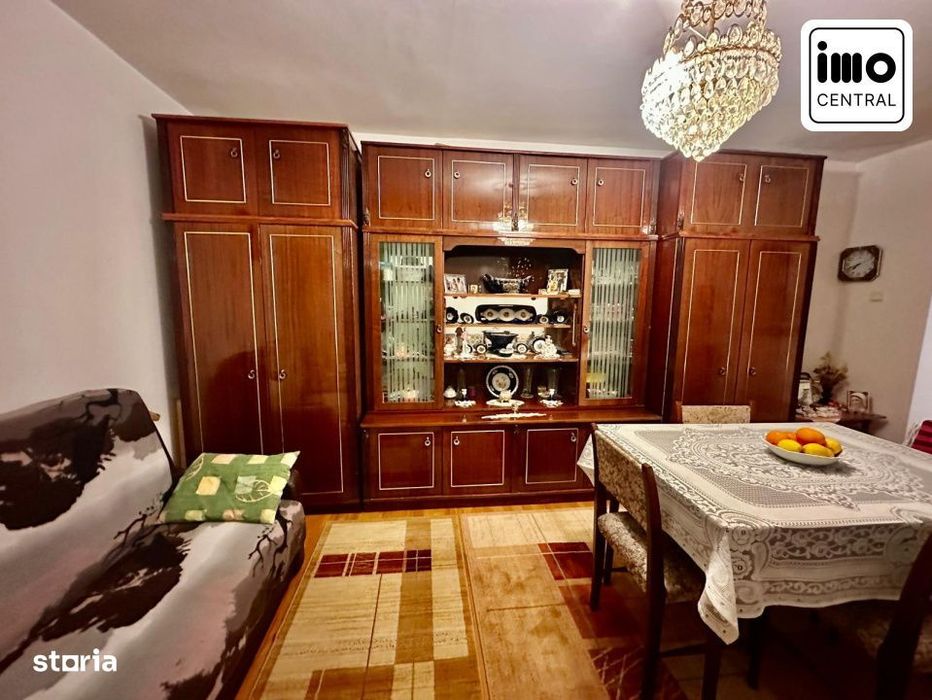 Apartament spatios, 3 camere DECOMANDATE, priveliste panoramica, Zoril