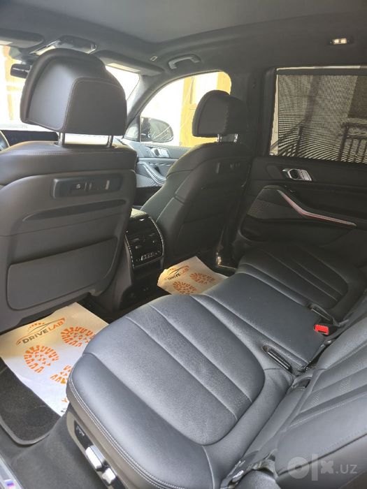 BMW X7  zur xolatda