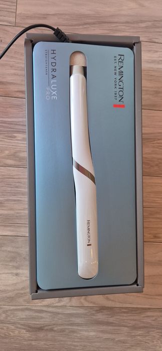 Преса за коса Remington S9001 HYDRAluxe Pro