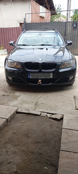 Vând BMW seria 3