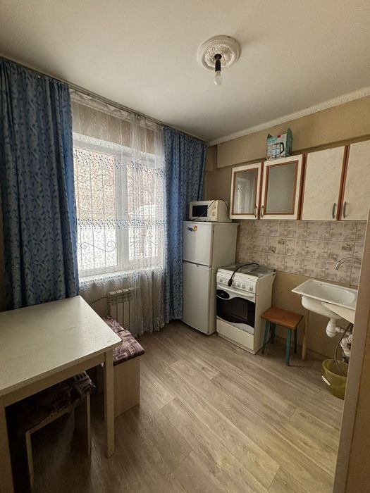 Сдам квартиру возле ивушки