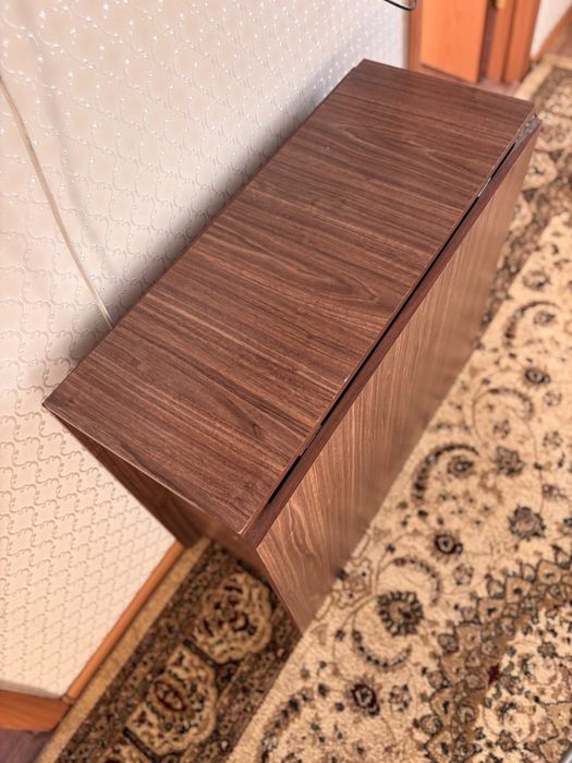 Книжный стол трансформер