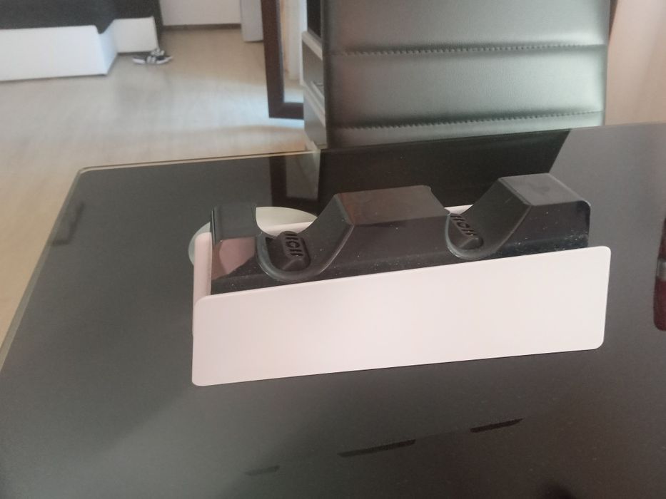 Ceas Smart watch, ceas mecanic, statie lncarcare controler PS 5,huse iPhone 15.