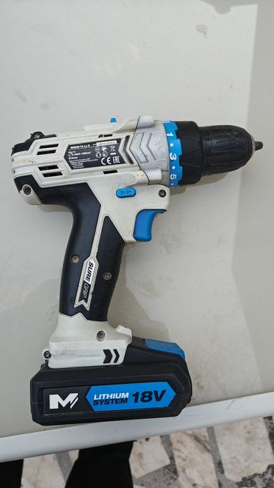 Bormașină cu acumulator