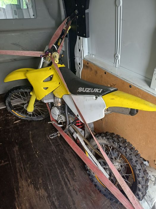 Suzuki rm 85 Fara defecte