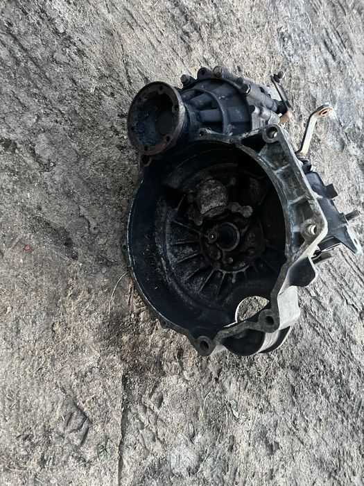 Коробка передач vw vento golf3,2 jetta