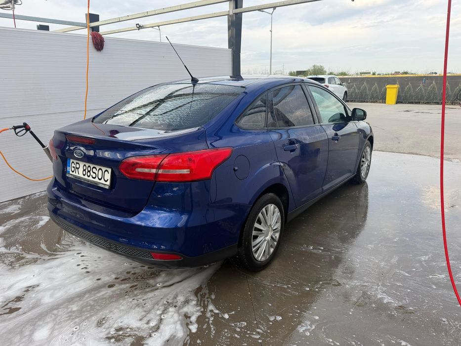 FORD Focus 2014 — imagine 5