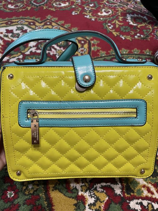 Сумка женская яркая