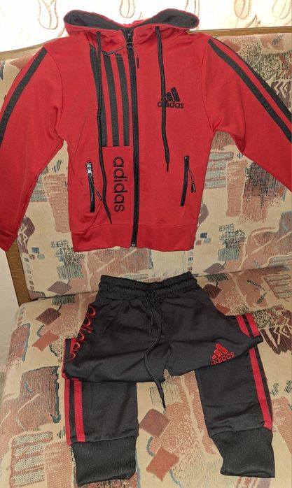 Trainig Adidas Unisex m104