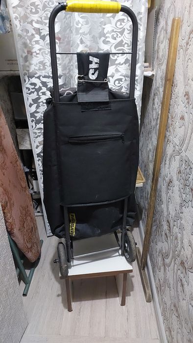 Продается.хозяйственная тележка для.базара в хорошем состоянии,бесшумн