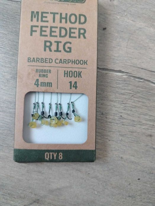Method feeder rig