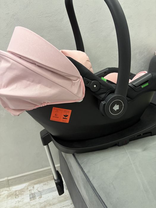 Столче за кола Chipolino Duo Smart i-Size + ISOFIX база