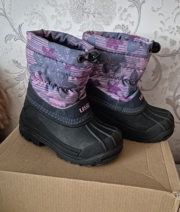 Сапожки на девочку 26 размер