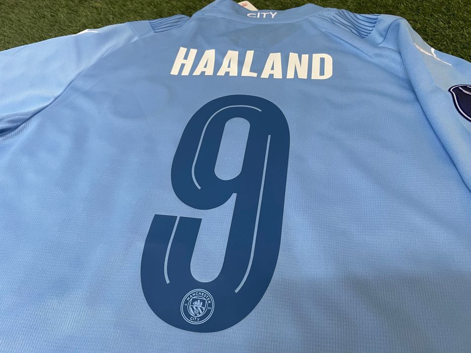 Тениска на Manchester City (M) Haaland (намалено)