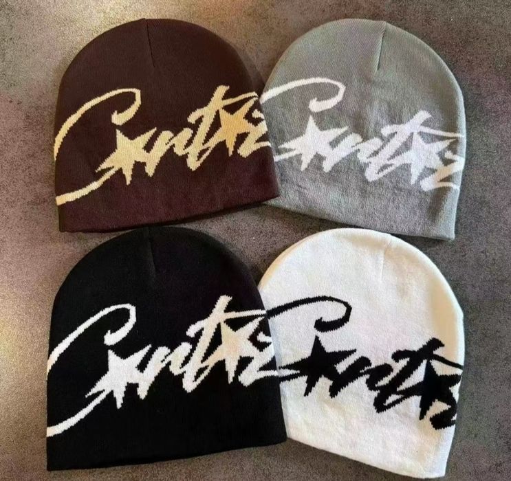 Шапка хит 2025 года