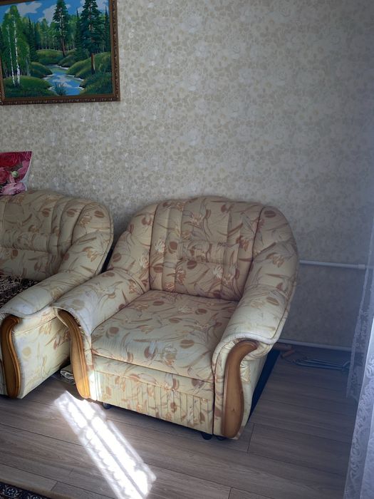 Продам Диван + Кресло