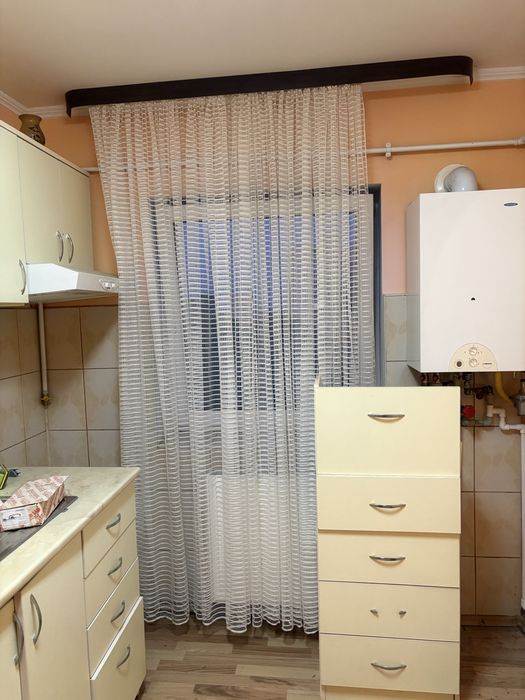 De inchiriat apartament cu 2 camere