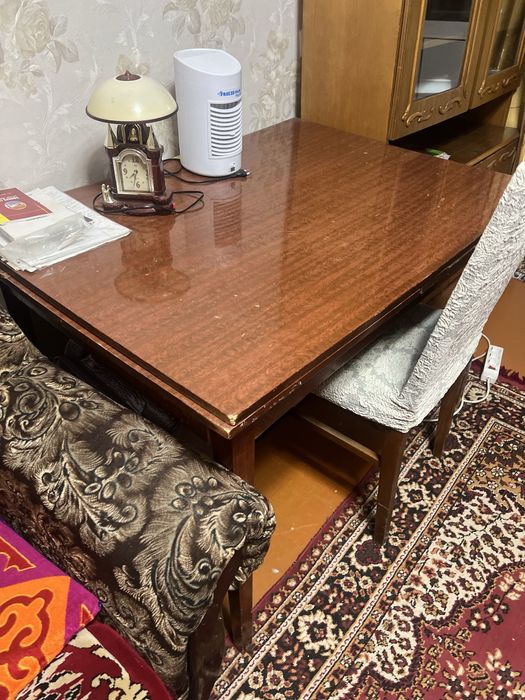 Продам стол раздвижной