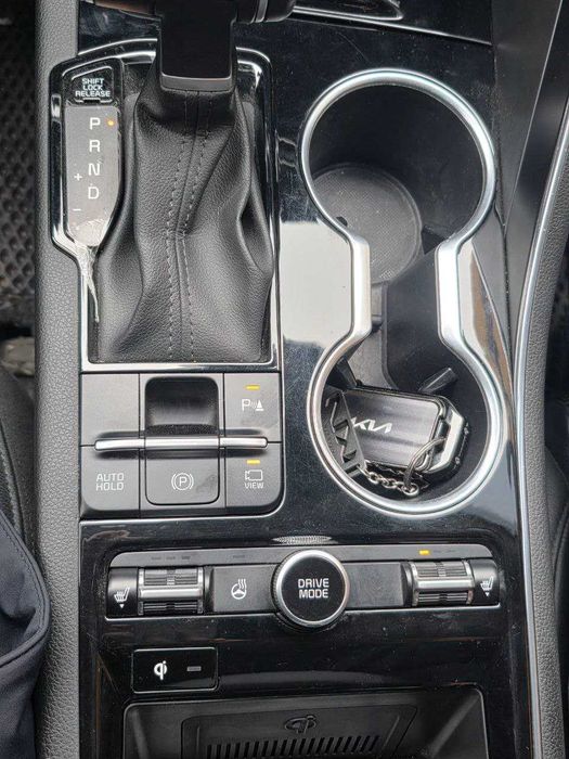 KIA K5  Special prestige 23/24  sotiladi