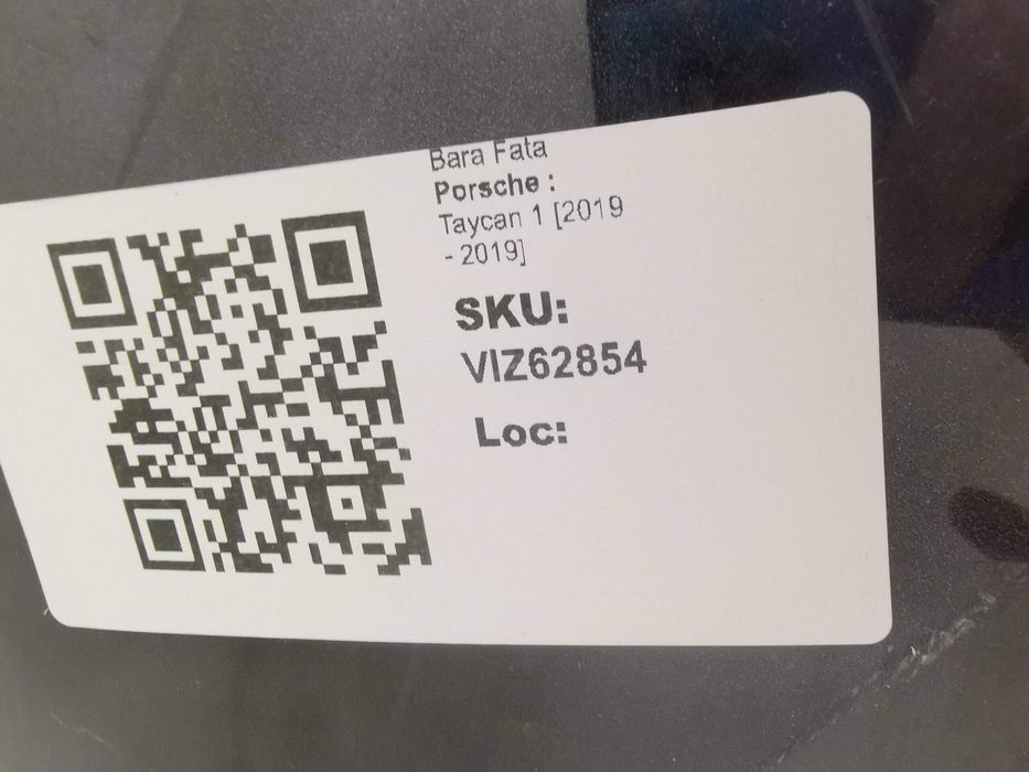Предна броня Порше Таекан / Porsche Taycan 1 Оригинална, в добро състо