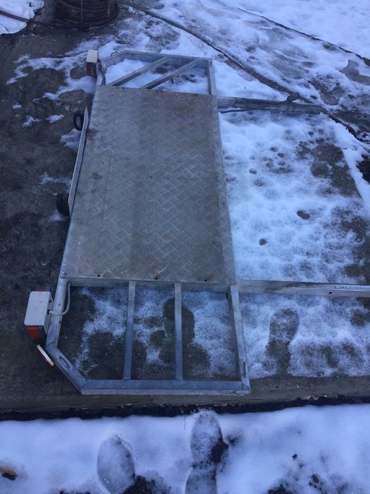 Платформа рампа за кемпер фият Дукато със фризер за багаж