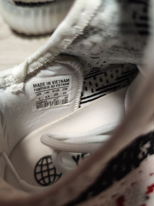 Adidas Yeezi оригинални