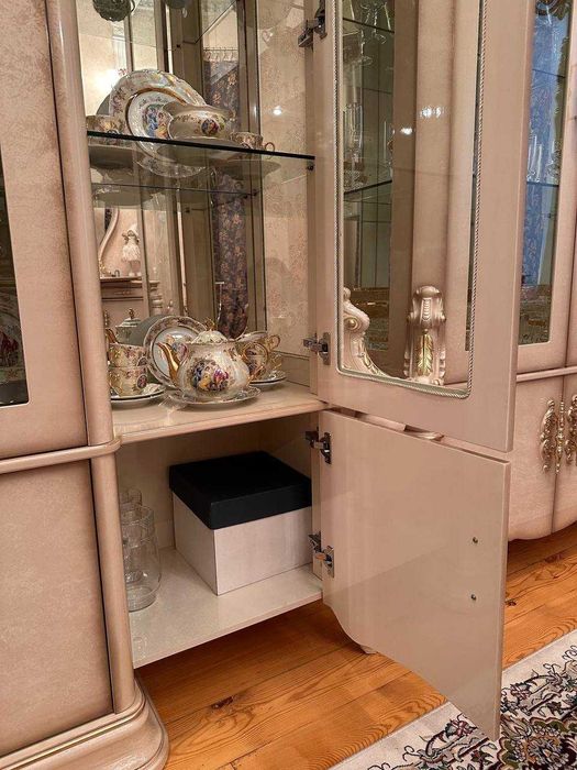 Мебельный гарнитур для гостиной. Турция.