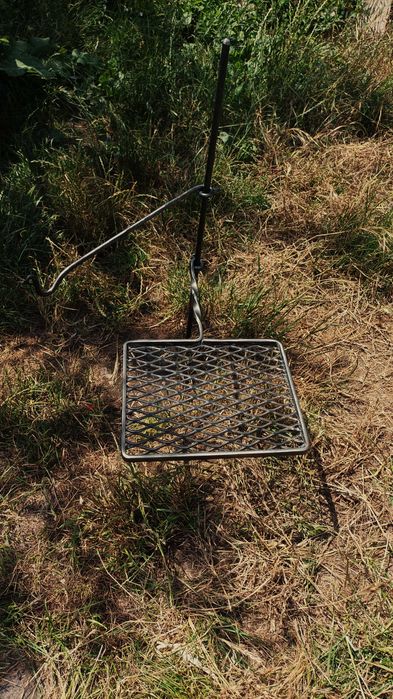 Gratar camping, bushcraft.