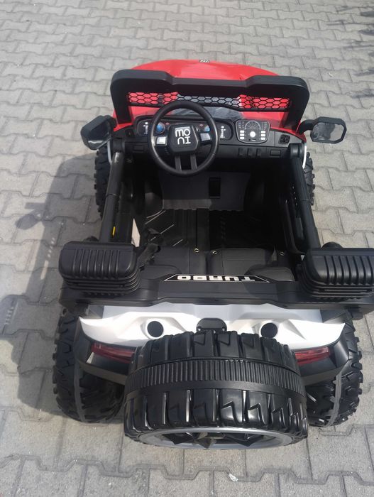 F1 Двуместен акумулаторен джип TURBO 4x4 червен