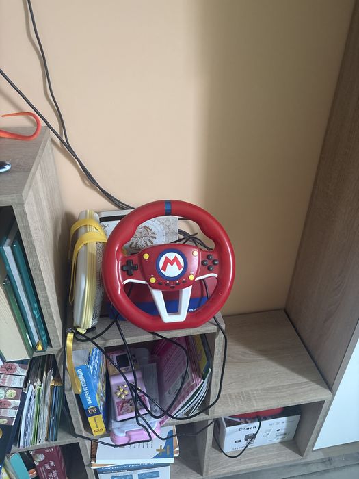 Гейминг волан с педали Hori - Mario Kart Racing Wheel Pro Mini (Nintendo Switch 2)