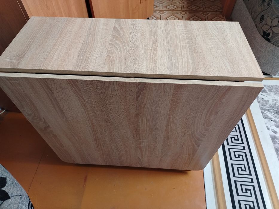 Продам стол тумбу