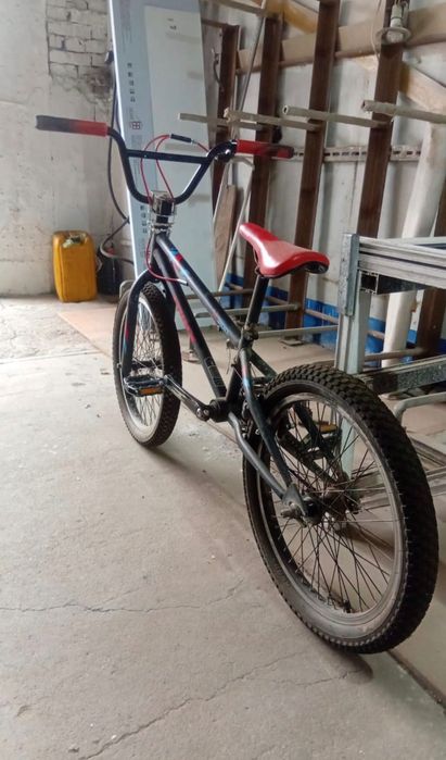 Продам велосипед bmx