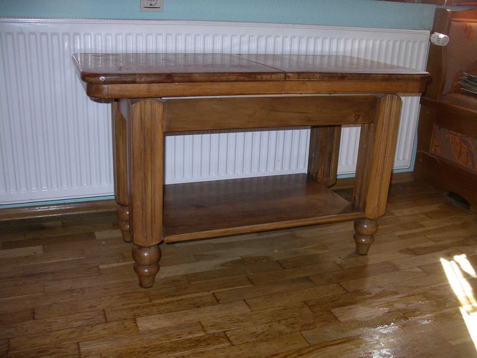 Холна маса от орех.