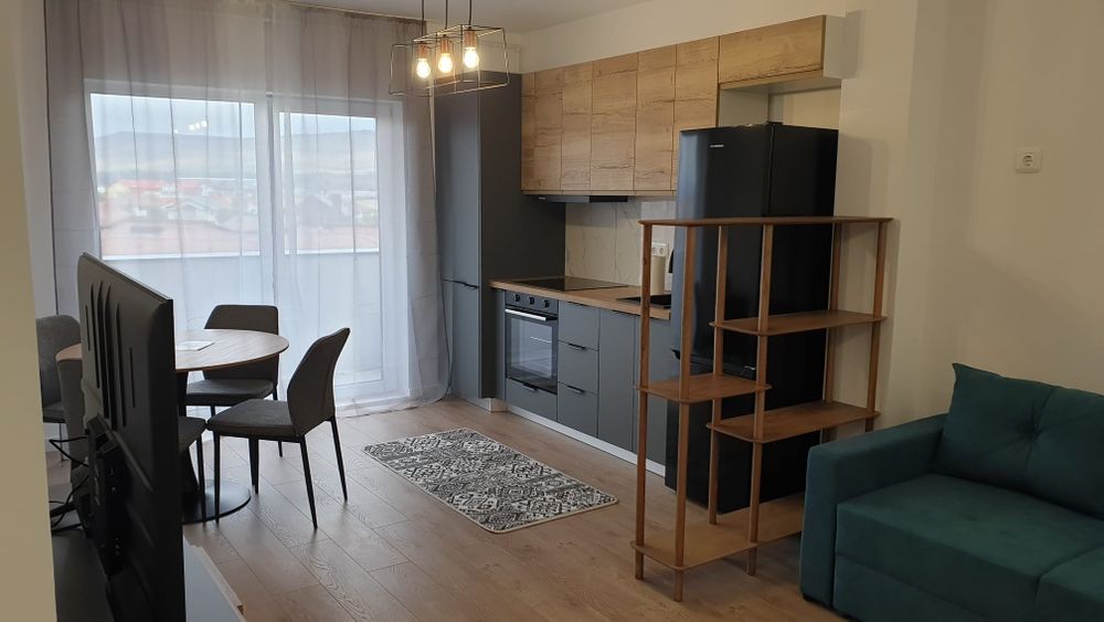 Inchiriez apartament 2 camere