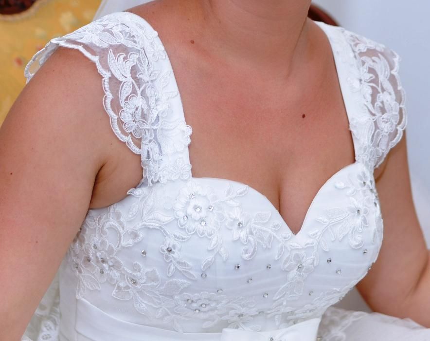 Rochie mireasa ivory stil printesa nr 38