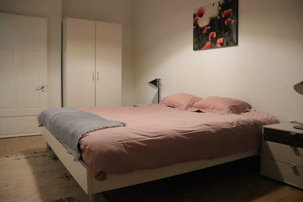 Дава се под наем Двустаен апартамент в София, Център - 64 кв.м за 382.5 € - Снимка #4