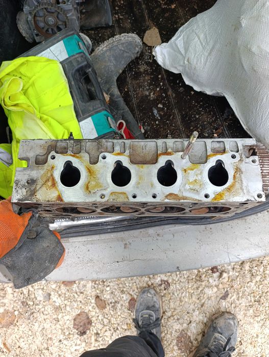 Глава за Рено Клио 1.4 бензин