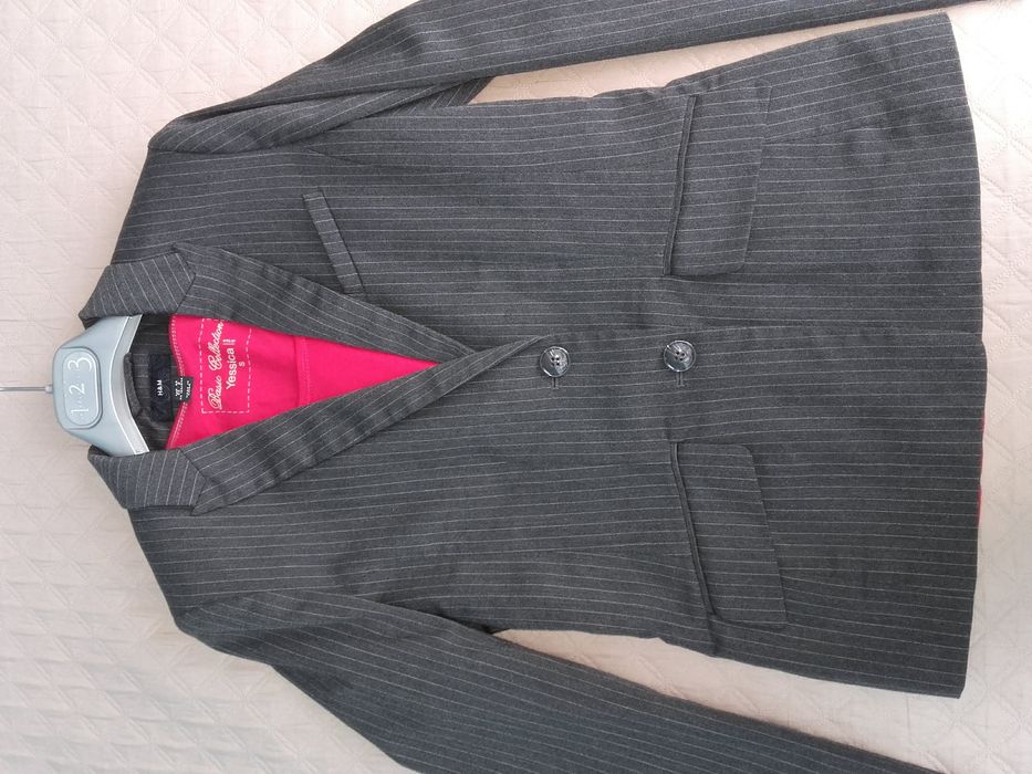 Красиви сака и блузи