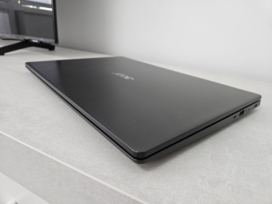 Лаптоп Acer Aspire 3 WIN 11 FULL HD 15.6 *ПОДАРЪК чанта и мишка