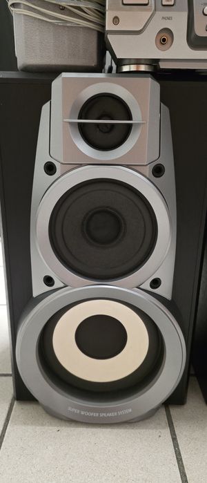 Sistem Technics complet cu DVD, telecomandă și sateliți Surround