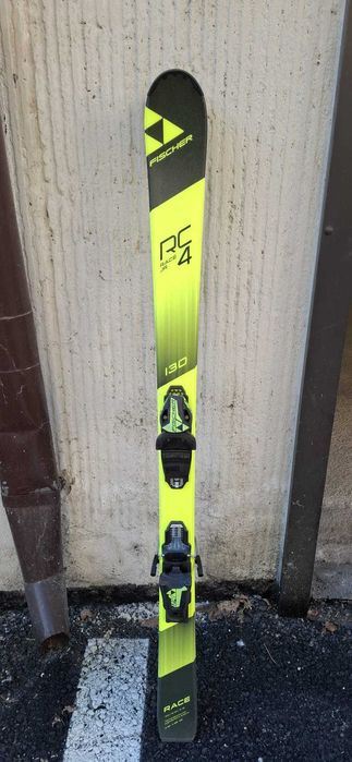Vand schiuri Fischer Race RC4 120 cm si 130 cm