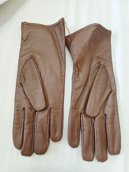 Дамски Ръкавици естествена кожа нови