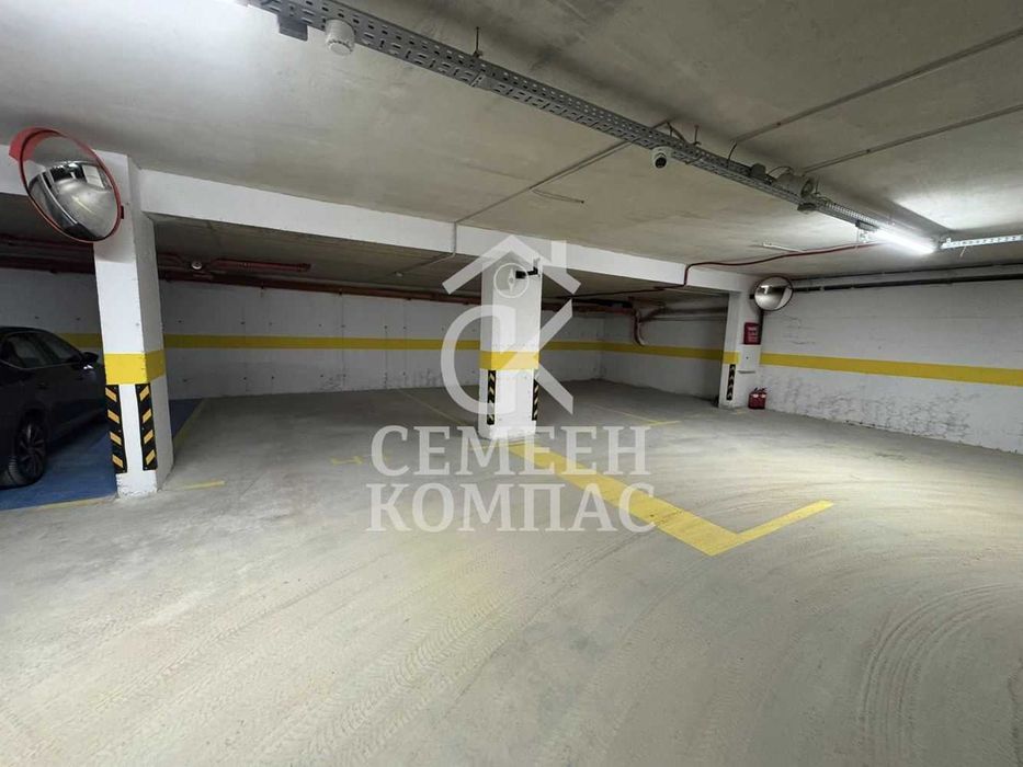 Двустаен луксозно обзаведен апартамент в Христо Смирненски