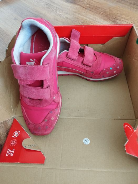 Маратонки пума 35