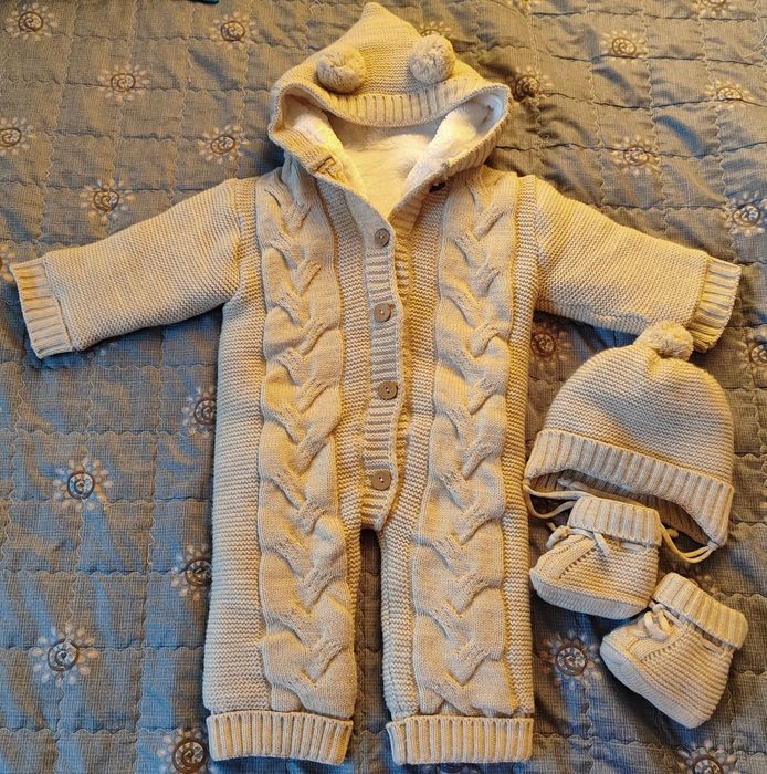 Комбинезон вязаный