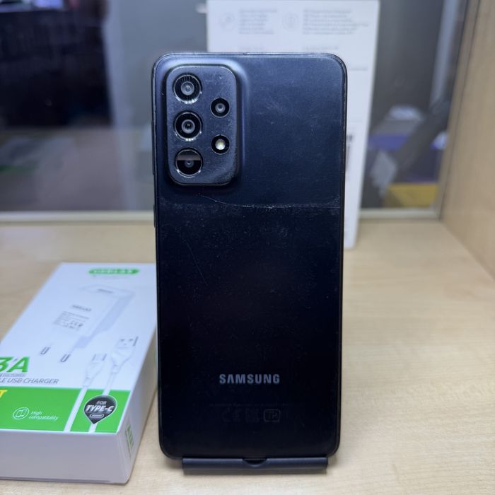 Samsung Galaxy A33- 128 gb