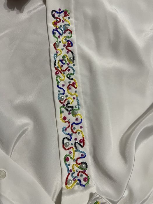 Camasa dama cu motive traditionale  cusute manual